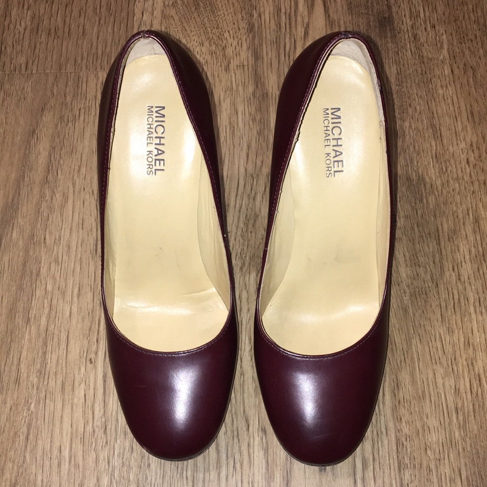 Michael Kors ‘Raceway’ Platform Pump
